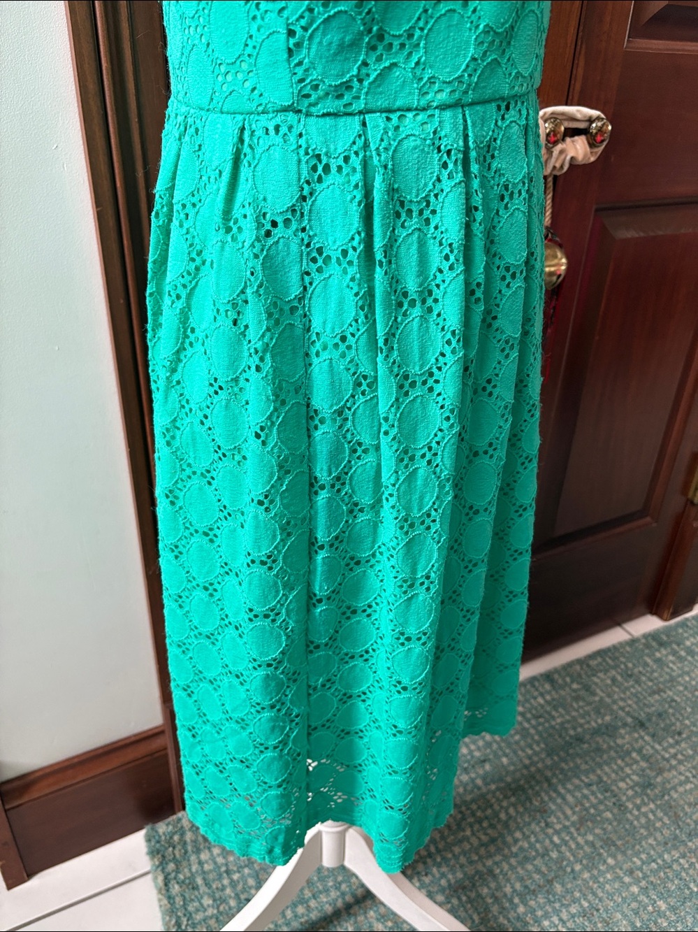 Ronni Nicole eyelet lace circle pattern dress green scoop neck sleeveless/stret - Picture 6 of 11